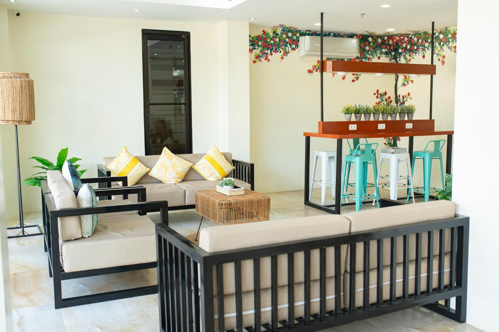 Bloom Boracay Hotel Balabag  Exterior photo