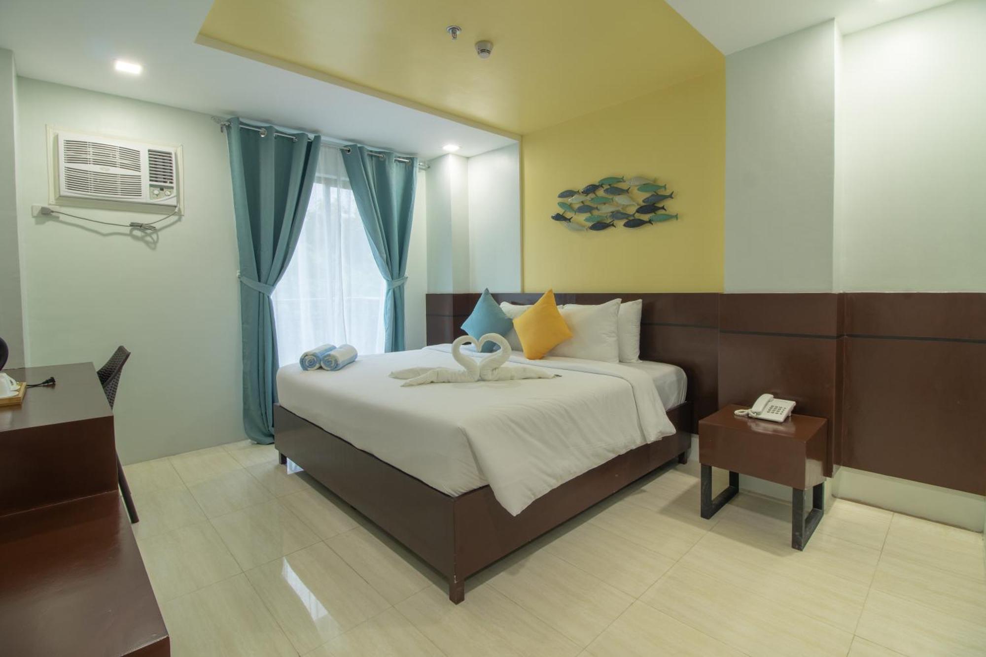 Bloom Boracay Hotel Balabag  Exterior photo